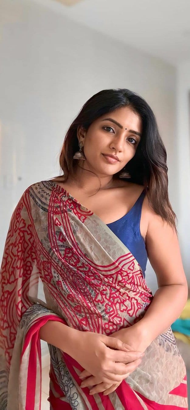 Latest Telugu Cinema News, Eesha Rebba Images, Eesha Rebba Photos, Eesha Rebba Saree Pics,Latest News Of Tollywood, Latest News Of Telugu movies,