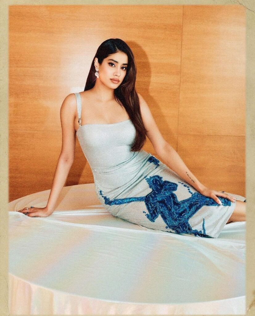 Latest Telugu Cinema News, Latest News of tollywood,latest news of telugu movies,JanhviKapoor Latest Attractive Images, JanhviKapoor Delightful Images, Janhvi Kapoor Latest Movies,