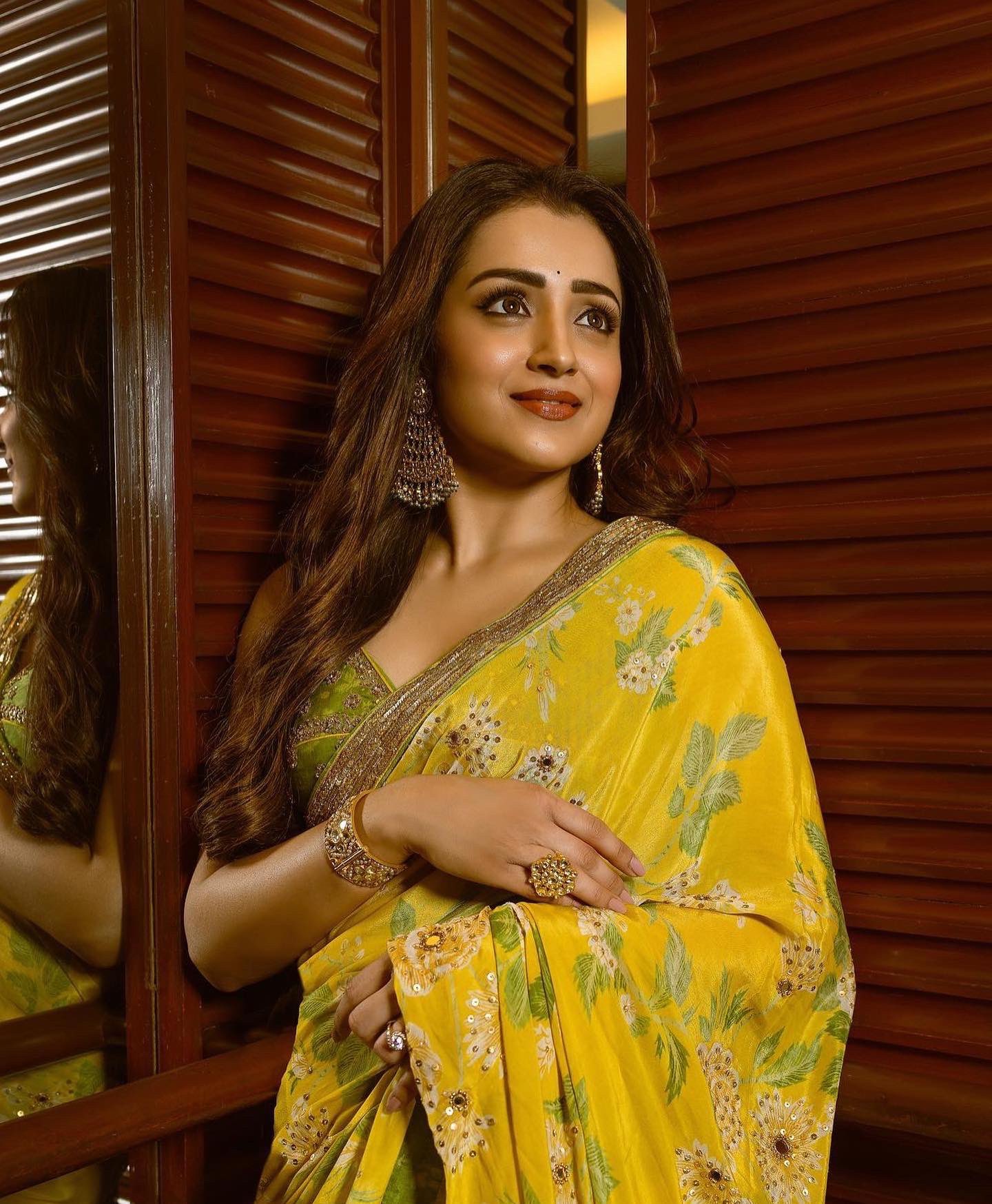 Trisha krishnan Latest beautiful Images, Trisha krishnan Saree Images, Trisha krishnan Stunning images, Trisha krishnan Photos, Trisha krishnan Images, Trisha Images, trisha photos,
