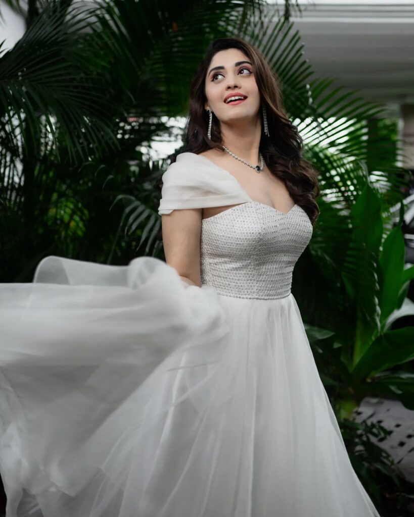 Heroine Surabhi Beautiful Images, Actress Surabhi Puranik Images, Surabhi Pics, Surabhi Pictures, Surabhi Photos, Surabhi Stills, Surabhi Stunning Images,
