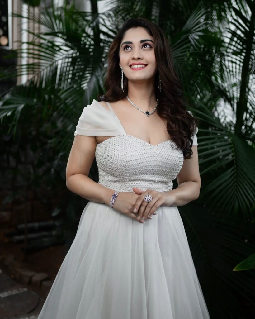 Heroine Surabhi Beautiful Images, Actress Surabhi Puranik Images, Surabhi Pics, Surabhi Pictures, Surabhi Photos, Surabhi Stills, Surabhi Stunning Images,