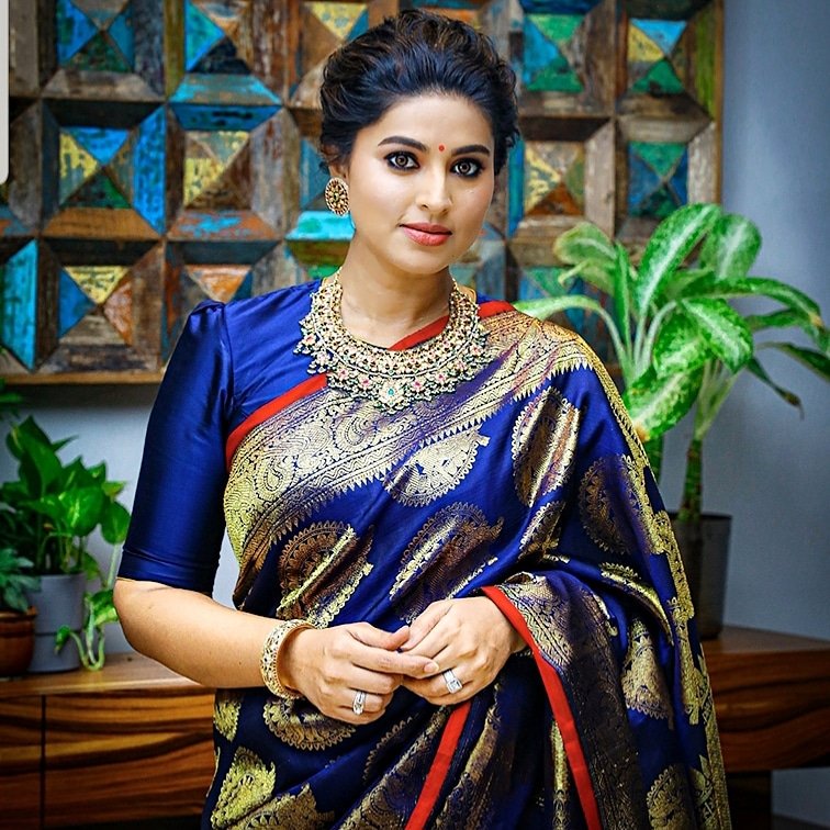 Sneha Beautiful Images, Sneha Alluring Images, Sneha  Photos, Sneha  Pics, Sneha Pictures, Heroine Sneha  Images, Heroine Sneha Saree Photos, Sneha  Stills, 