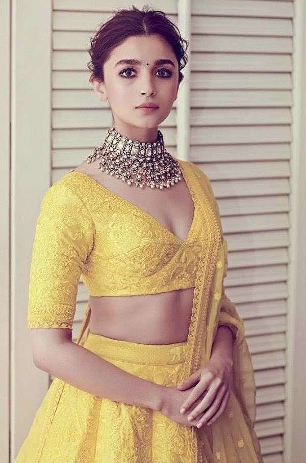 Alia Bhatt Stunning Images, Alia Bhatt Images, Alia Bhatt Photos, Alia Bhatt Pics, Alia Bhatt Stills, Alia Bhatt Pictures, Alia Bhatt Beautiful Images, Alia Bhatt