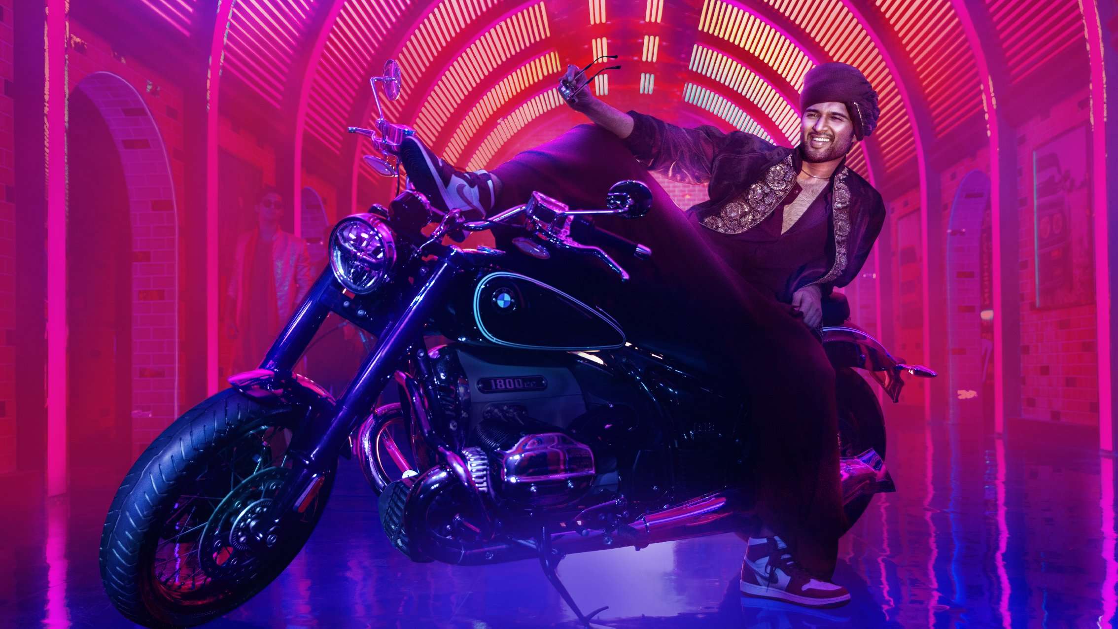 Liger Movie Total collections, Vijay Deverakonda, Charmee, Ananya Panday, Liger Worldwide Collections, Liger Movie Collections, Vijay Deverakonda Movie Liger