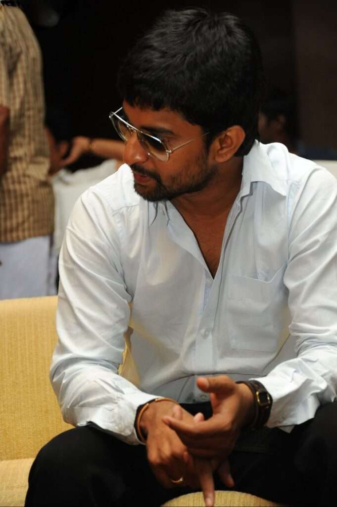 Hero Nani Photo Gallery, Nani Images, nani Photos, Nani sills, Nani Pics, nani Pictures, Nani HD wallpapers, Nani photos album, Natural Star Nani Images, 