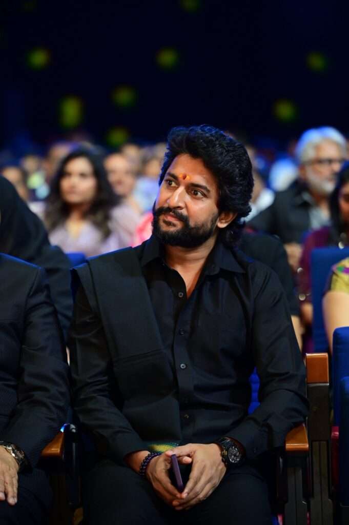 Hero Nani Photo Gallery, Nani Images, nani Photos, Nani sills, Nani Pics, nani Pictures, Nani HD wallpapers, Nani photos album, Natural Star Nani Images, 