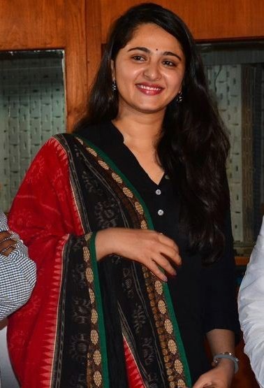 Movies Anushka and Nagarjuna acted together, Anushka Shetty, Nagarjuna, Anushka Shetty with Nagarjuna, Movies Featuring Anushka Shetty and Nagarjuna, King Nag,