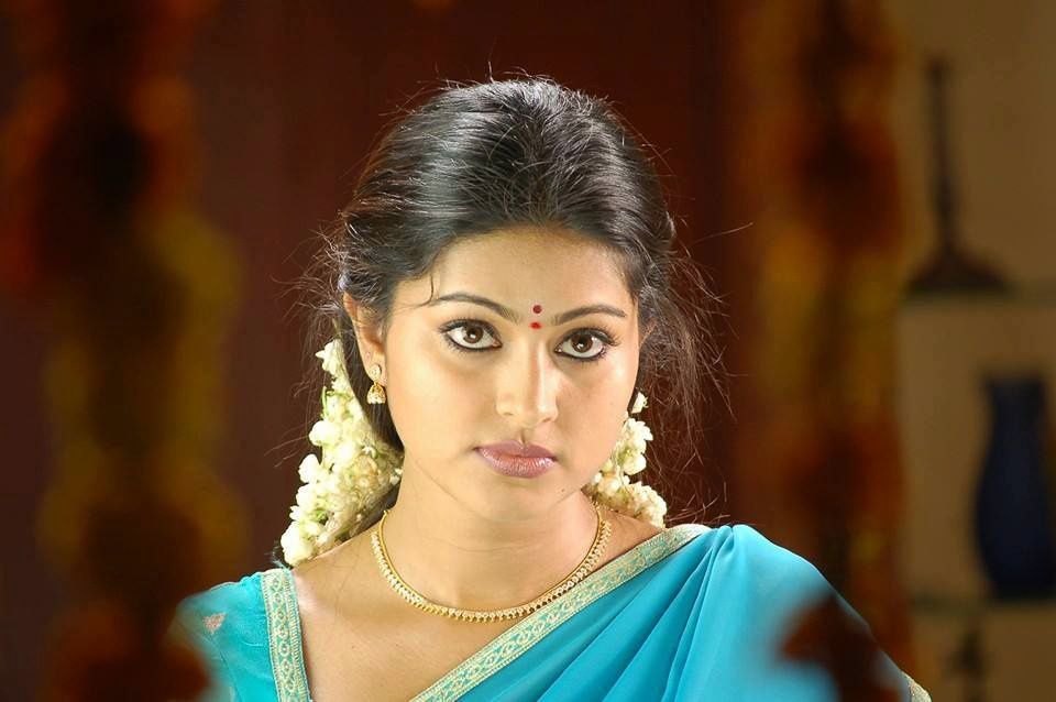 5 Best Glamorous Images of Sneha, Top 5 Glamorous Photos of Sneha, 5 Stunning Glamorous Looks of Sneha, Sneha’s 5 Most Glamorous Images, 5 Gorgeous Glamorous Pictures of Sneha, The Glamour of Sneha: Top 5 Stunning Images,