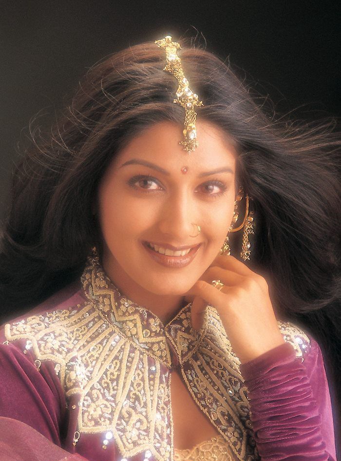 Sonali Bendre Family, Sonali Bendre Age, Sonali Bendre Height, Sonali Bendre Husband, Sonali Bendre Children, Sonali Bendre Father, Sonali Bendre Mother, Sonali Bendre,